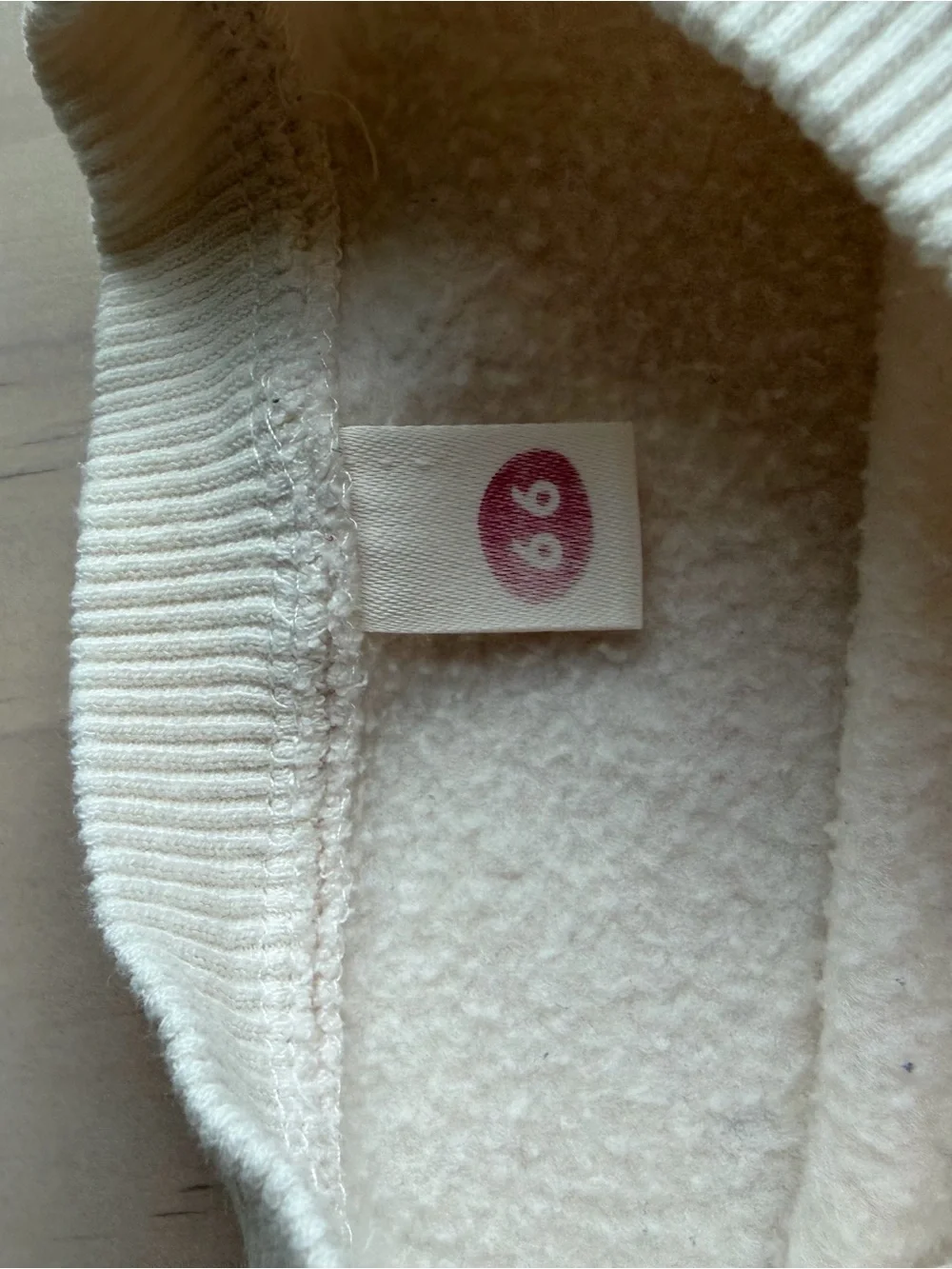 Neutral Cozy Sweatshirt & Joggers Set - Small Daisy Embroidery